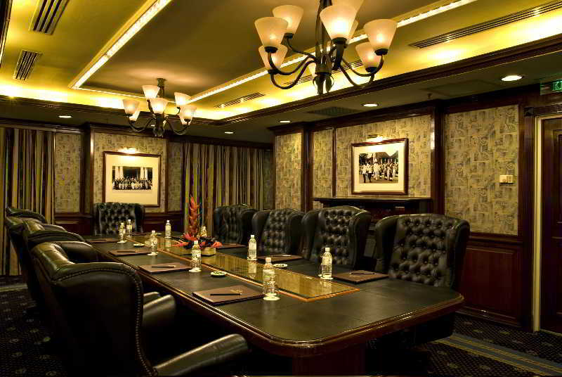 The Apartments At Merdeka Palace Hotel Kuching Buitenkant foto